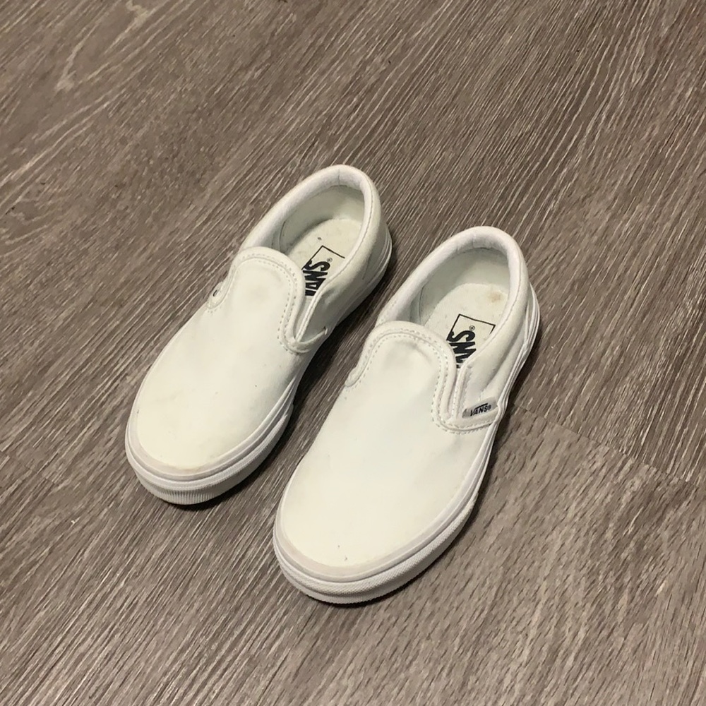 Kids white slip on vans